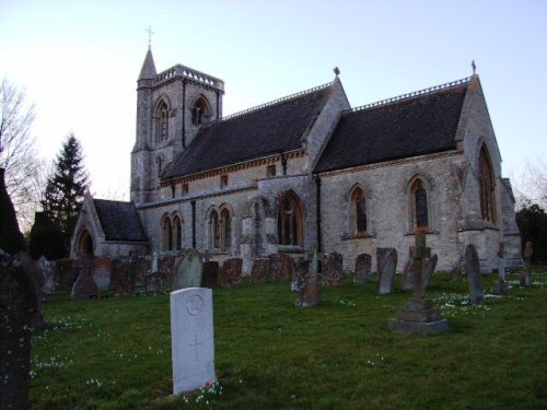 Oorlogsgraf van het Gemenebest St. Edward the Confessor Churchyard