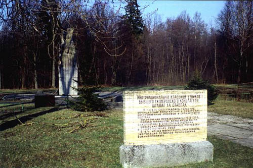 Camp Cemetery Nagomoye