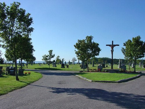 Commonwealth War Graves Holy Cross Cemetery