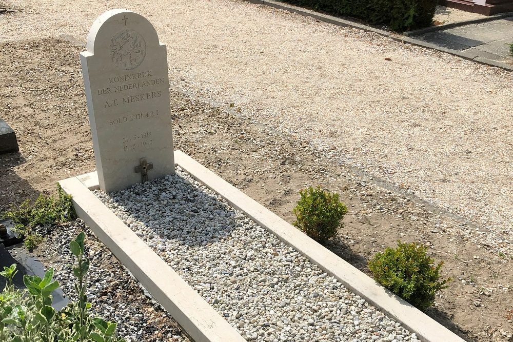 Nederlandse Oorlogsgraven Rooms Katholieke Begraafplaats Hillegom