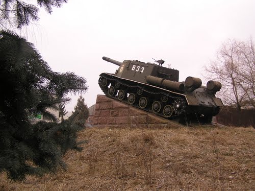 Monument Bevrijders (ISU-152)