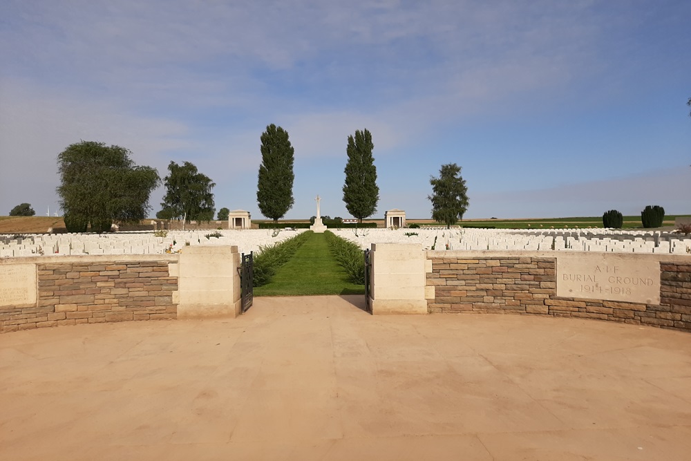 Commonwealth War Cemetery A.I.F. Burial Ground