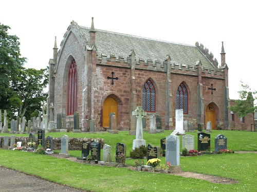 Commonwealth War Grave Farnell Parish Churchyard