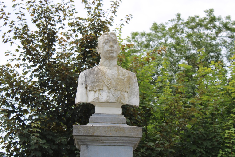 Belgian War Graves Aiseau #2