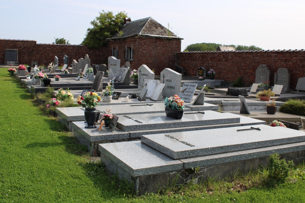 Belgische Graven Oudstrijders Chapelle--Wattines
