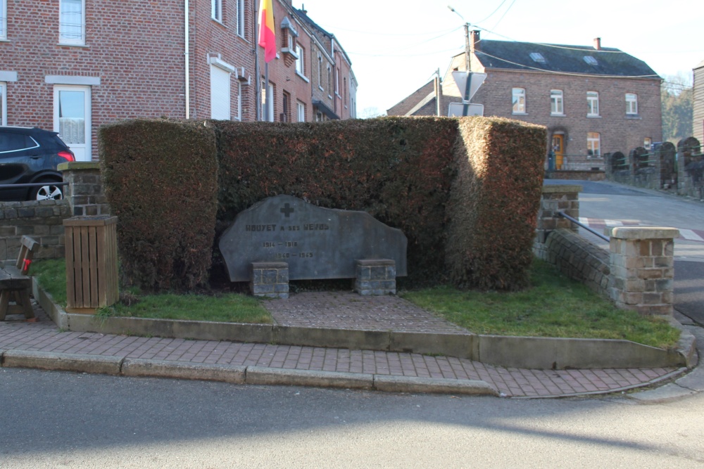 War Memorial Houyet