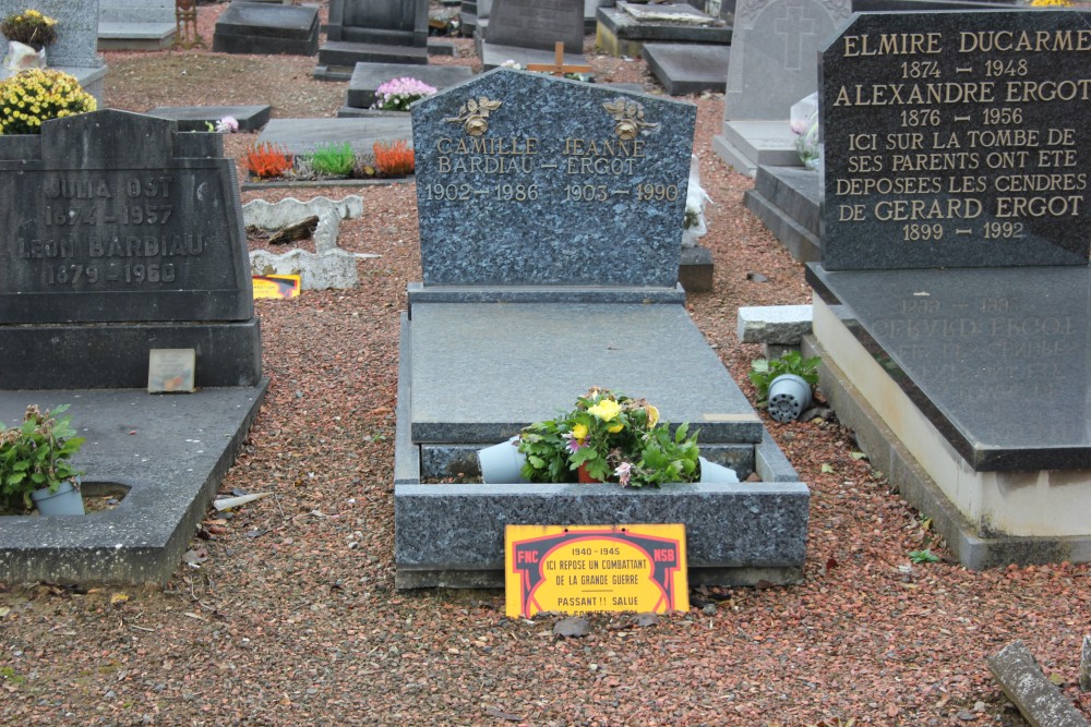 Belgian Graves Veterans Familleureux