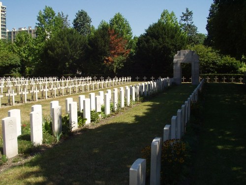 Commonwealth War Graves Pantin