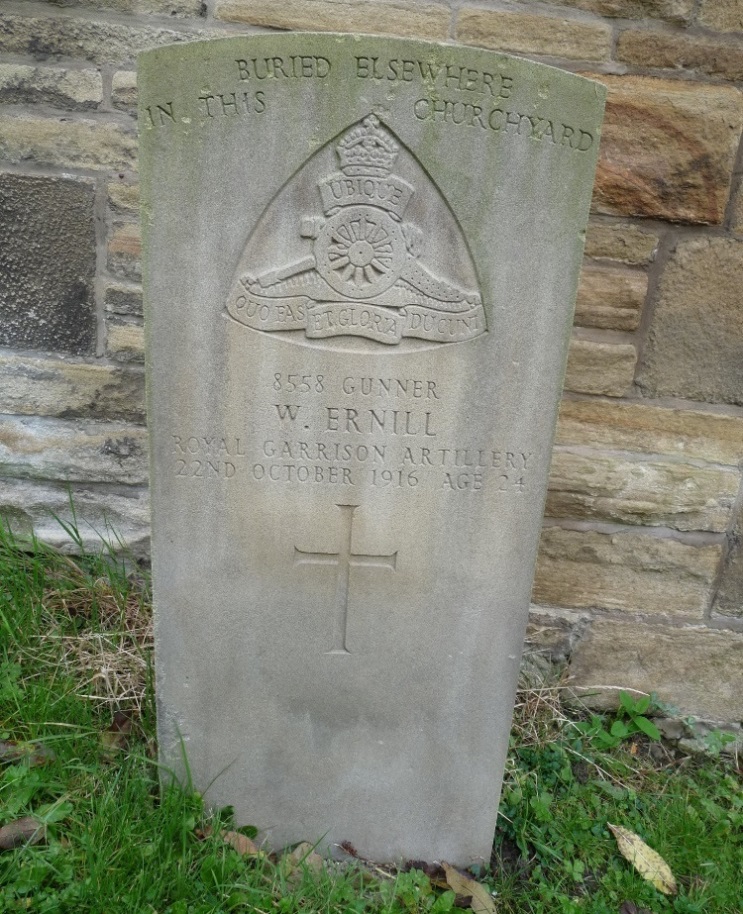 Commonwealth War Grave Marple Bridge Congregational Churchyard