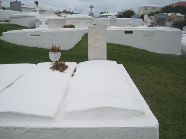 Oorlogsgraven van het Gemenebest Calvary Roman Catholic Cemetery