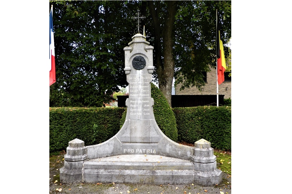 War Memorial Cul-des-Sarts