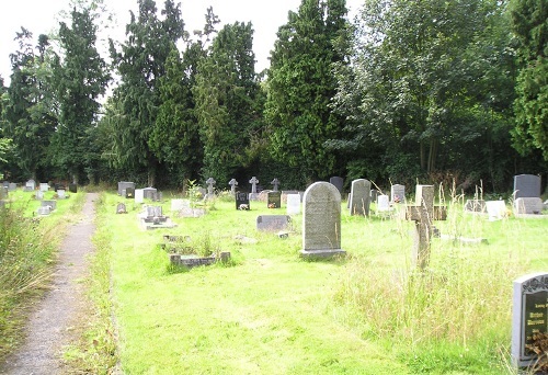 Commonwealth War Grave St Michael Church Cemetery