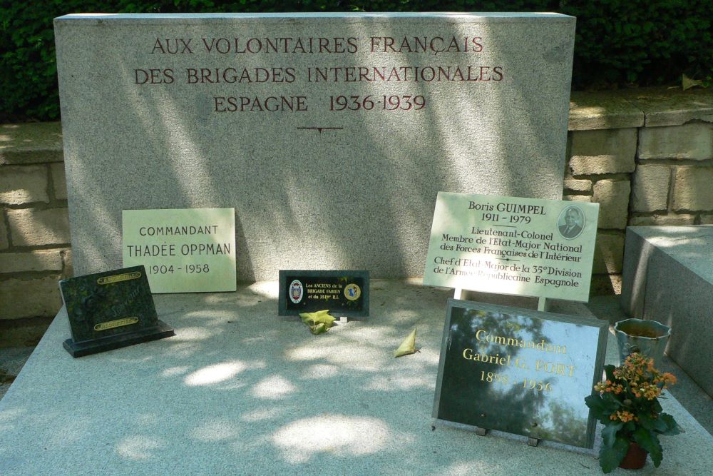 Memorial International Brigades Paris