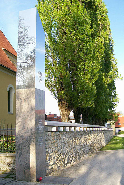 Monument Gesneuvelde Kroatische Verdedigers Samobor