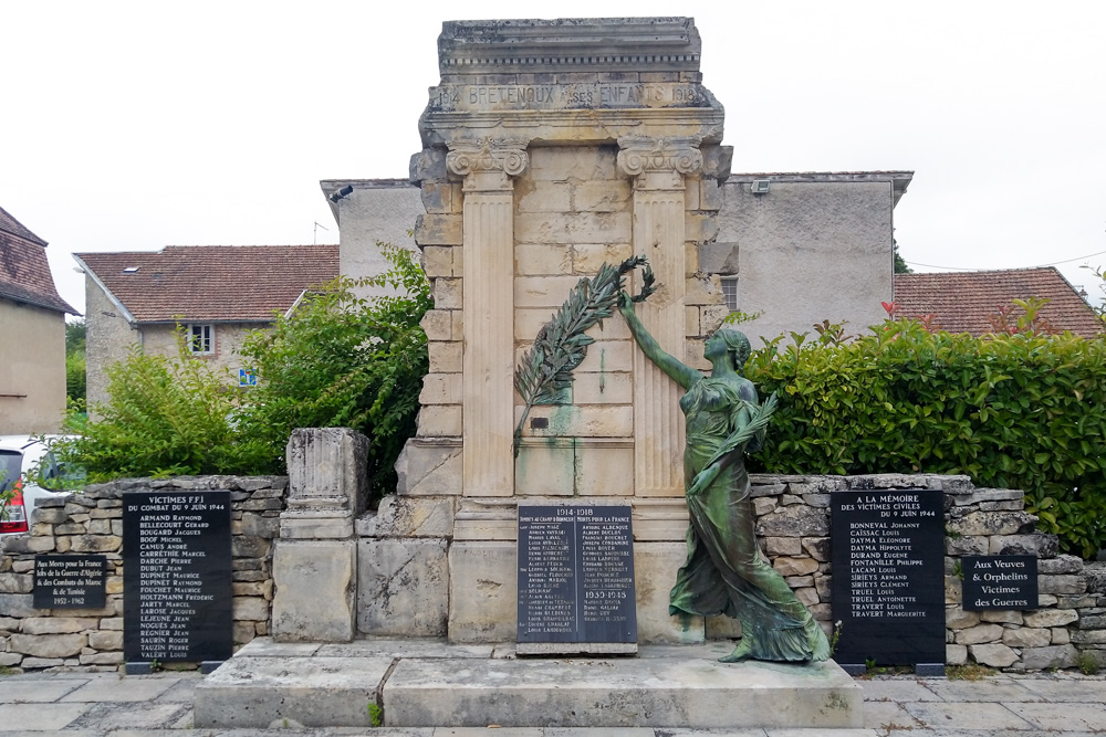 War Memorial Bretenoux