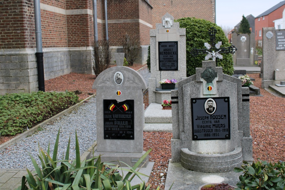 Belgian Graves Veterans Waanrode Churchyard