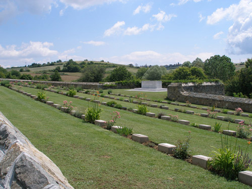 Commonwealth War Cemetery Lahana