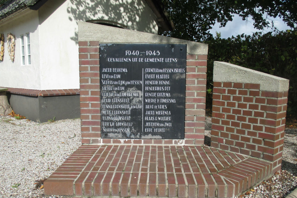 War Memorial General Cemetery Leens