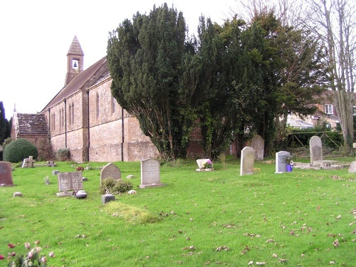 Oorlogsgraf van het Gemenebest St Cuthbert Churchyard