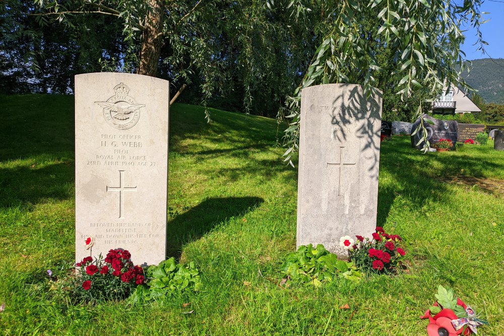 Oorlogsgraven van het Gemenebest Andalsnes Kerkhof