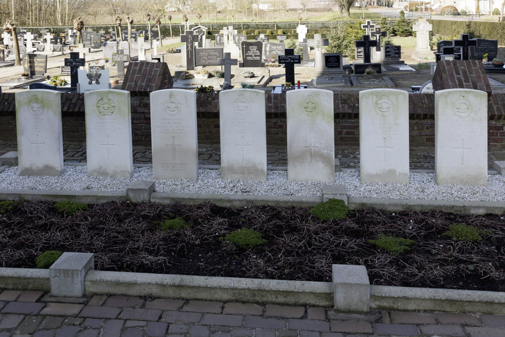 Oorlogsgraven van het Gemenebest Hunsel