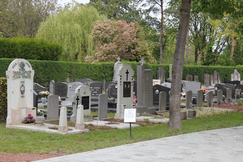 Belgian Graves Veterans Essenbeek
