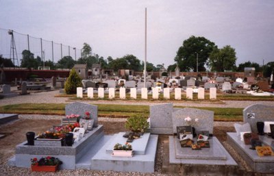 Commonwealth War Graves Friville-Escarbotin - Friville-Escarbotin