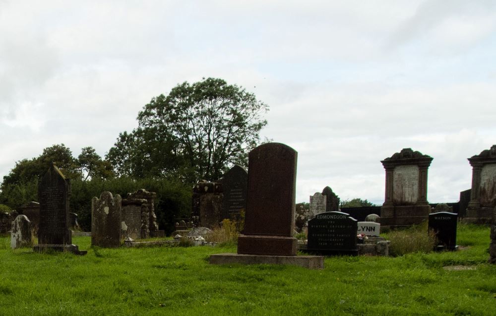Oorlogsgraf van het Gemenebest Ballyclug Church of Ireland Churchyard