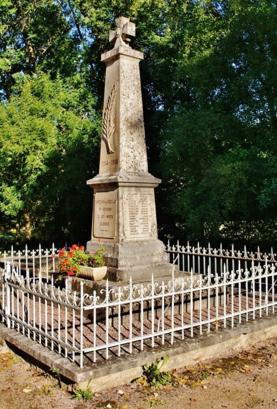 Monument Eerste Wereldoorlog Fontenay-prs-Vzelay