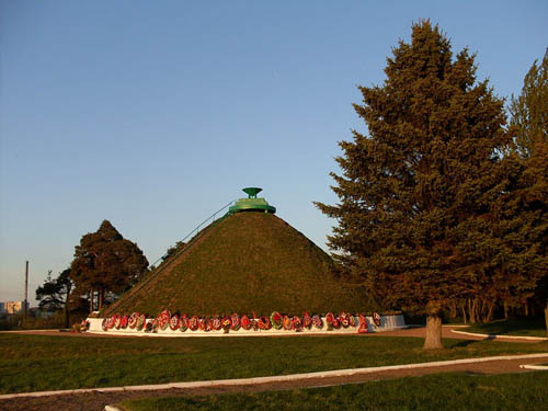 Mound of Glory Polatsk