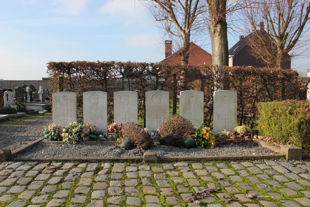 Commonwealth War Graves Outer