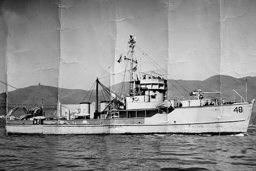 Shipwreck USS YMS-48