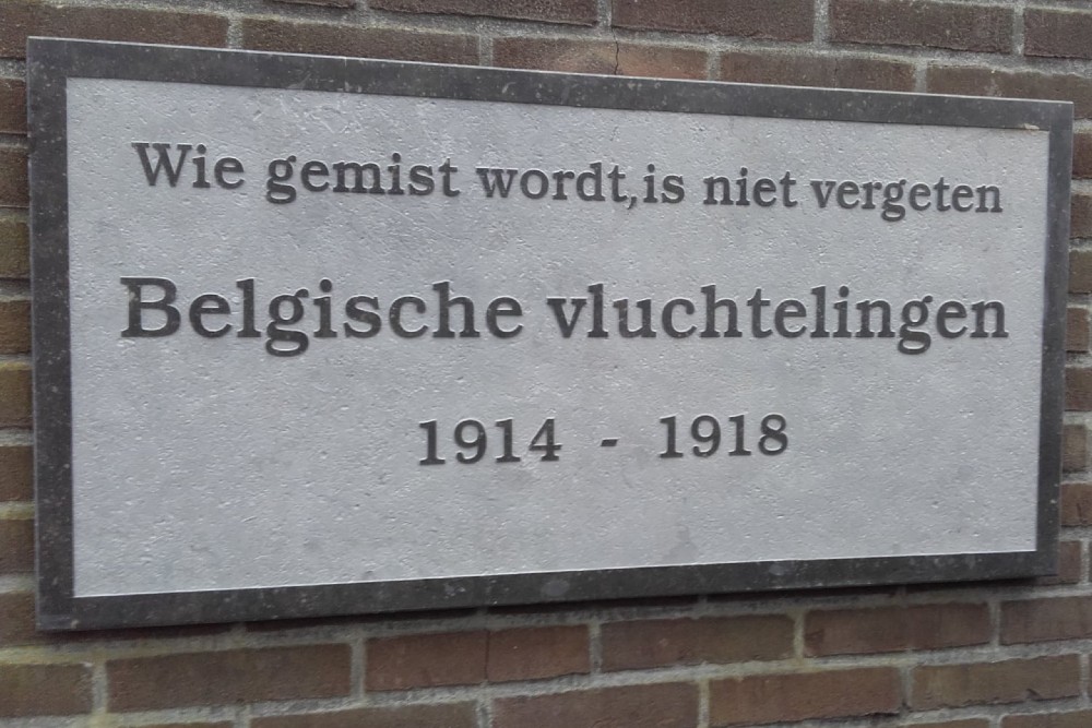 Memorial Belgian Refugee Cemetery Gouda #1