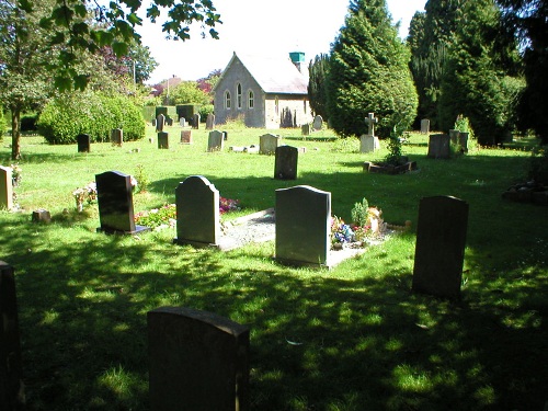 Commonwealth War Graves Chiseldon Cemetery