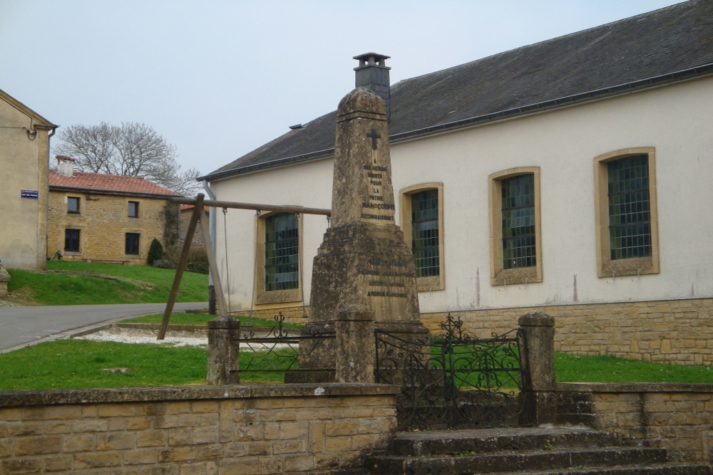 War Memorial Grandcourt
