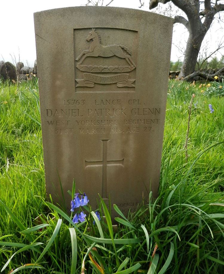 Commonwealth War Grave Egton Cemetery