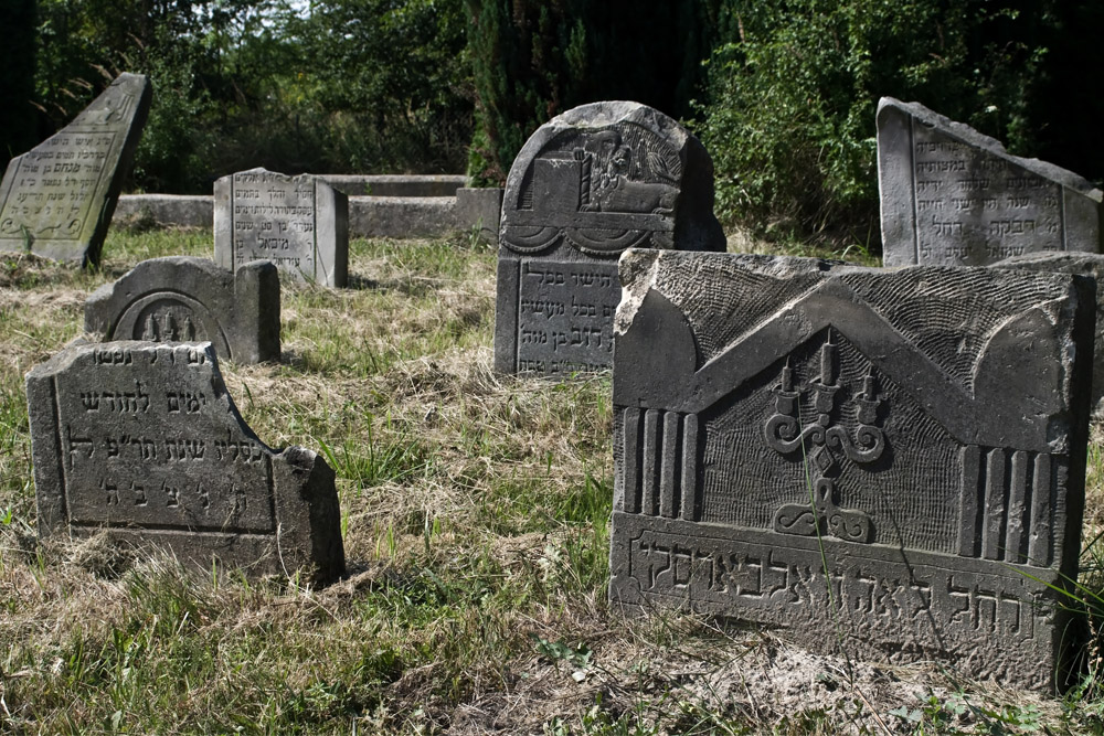 New Jewish Cemetery Skierniewice