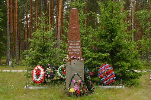 Collective Grave Russian Soldiers Punnus
