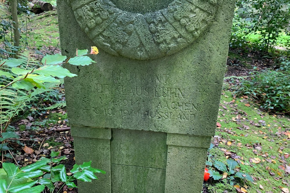 Grafmonument Waldfriedhof Aachen #4