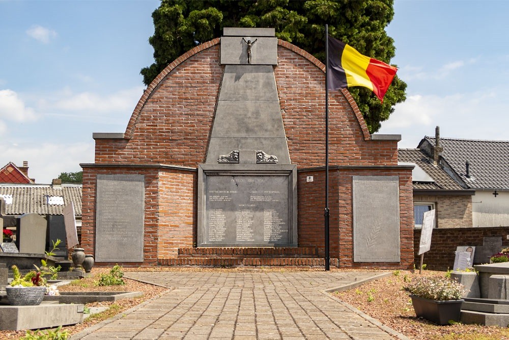 War Memorial Municipal Cemetery Vlijtingen