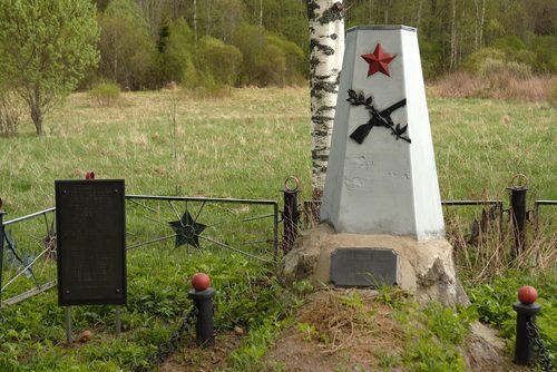 Mass Grave Soviet Soldiers Okluze