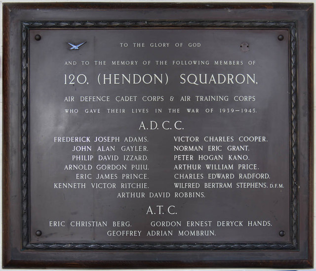 Oorlogsmonument Christ Church Hendon