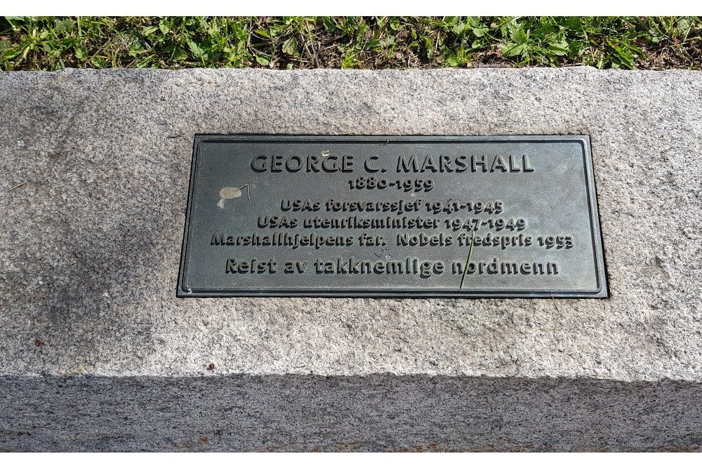 Monument George C Marshall