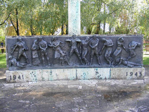 Memorial Victims Fascism Sisak - Sisak - TracesOfWar.com