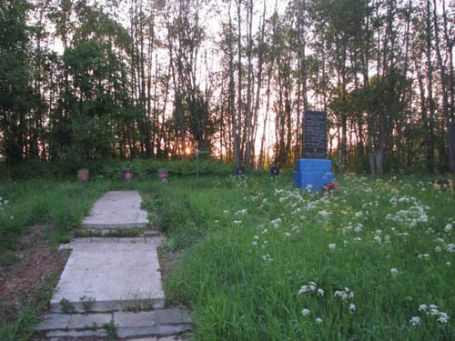 Mass Grave Soviet Soldiers Kerro #2