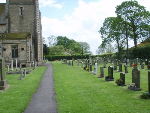 Commonwealth War Graves St. Stephen Churchyard