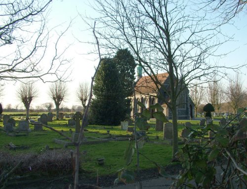 Commonwealth War Graves Leiston Cemetery