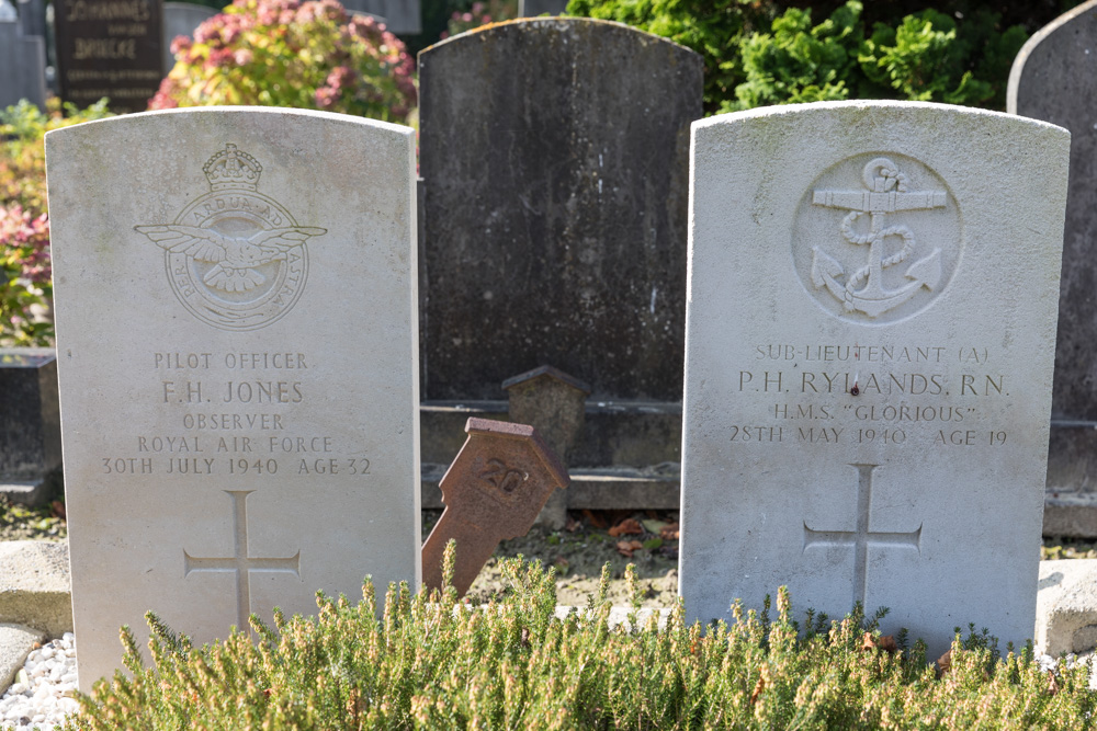 Commonwealth War Graves Breskens