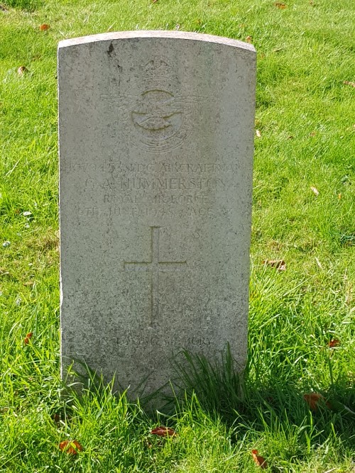 Commonwealth War Graves Biggin Hill Cemetery #2