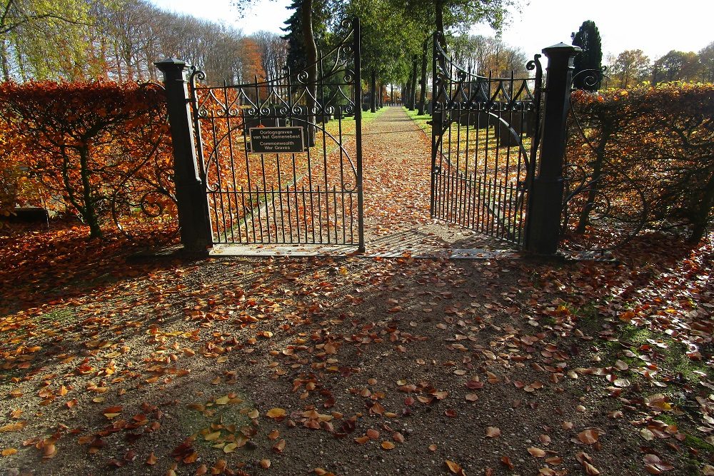 Commonwealth War Graves Oldebroek